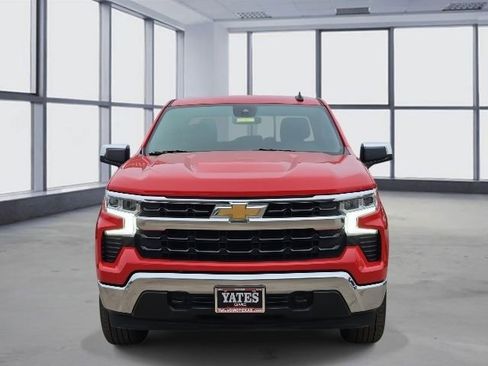 Used 2022 Chevrolet Silverado 1500 LT image 2