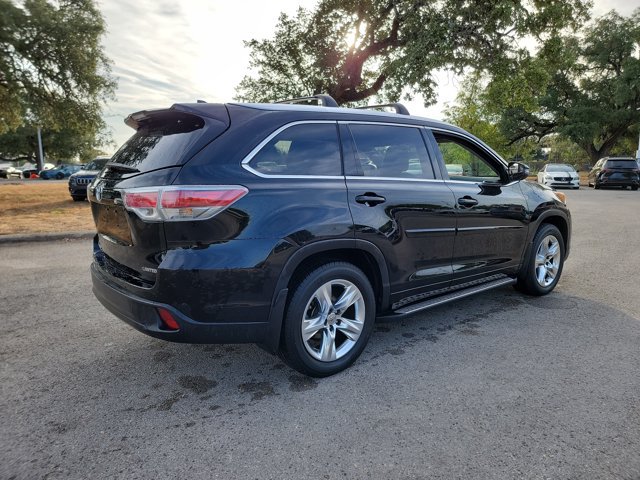 Used 2015 Toyota Highlander Limited Platinum FWD image 5