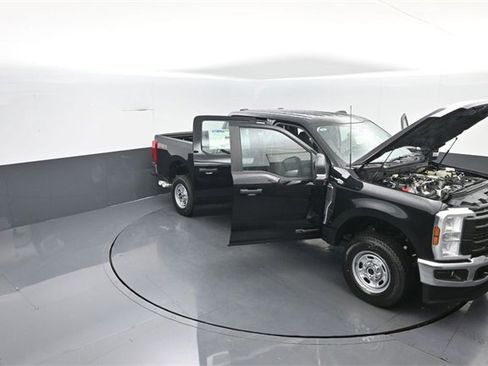 New 2026 Ford F250 XL w/ XL Driver Assist Package image 31