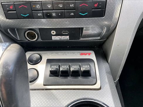 Used 2011 Ford F150 Raptor w/ Raptor Luxury Pkg image 30