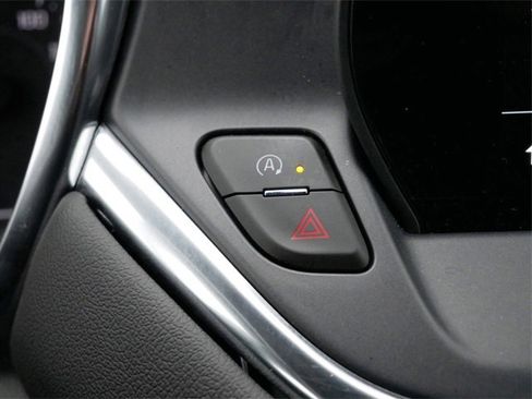 Used 2023 Chevrolet Blazer LT image 25