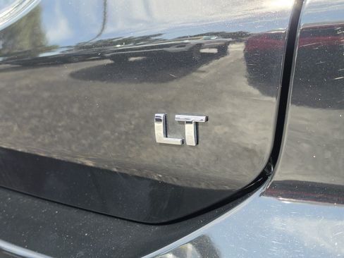 Used 2022 Chevrolet Equinox LT FWD image 17