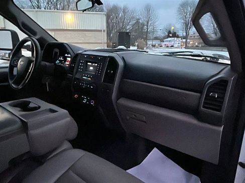 Used 2021 Ford F450 XL w/ Snow Plow Prep Package image 42