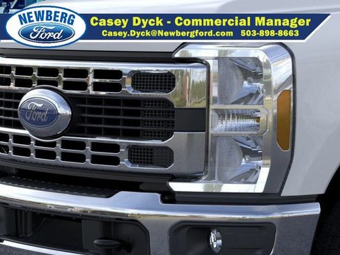 New 2026 Ford F350 XL w/ XL Chrome Package AWD/4WD image 17