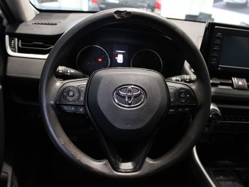 Used 2021 Toyota RAV4 XLE image 23