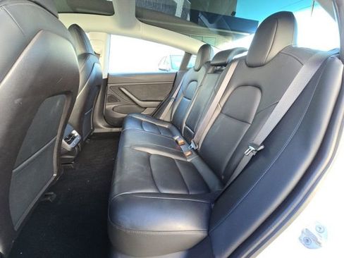 Used 2020 Tesla Model 3 Long Range image 11