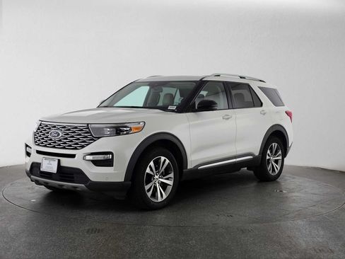 Used 2020 Ford Explorer Platinum w/ Premium Technology Package AWD/4WD image 7
