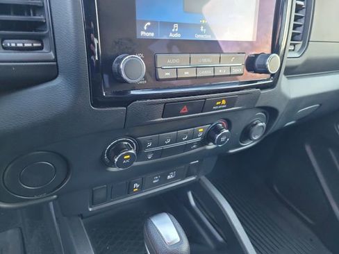 Used 2022 Nissan Frontier S w/ Technology Package image 21