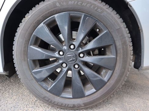 Used 2015 Honda Accord EX-L image 16