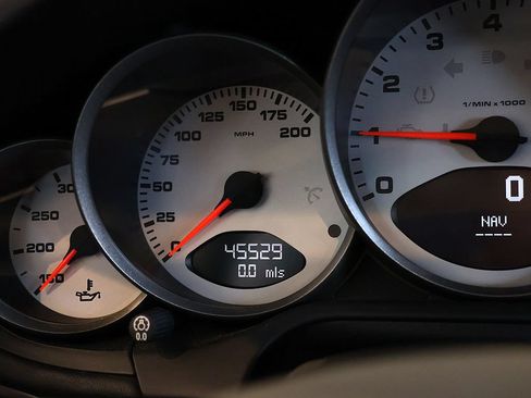 Used 2005 Porsche 911 Carrera S RWD image 61