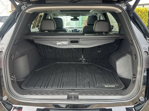 Used 2024 Chevrolet Equinox Premier image 25