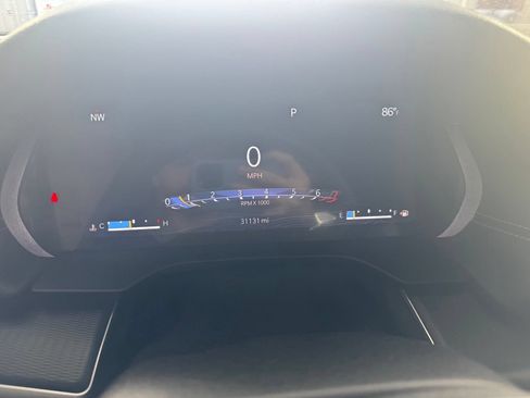 Used 2023 Jeep Grand Cherokee Altitude RWD image 4