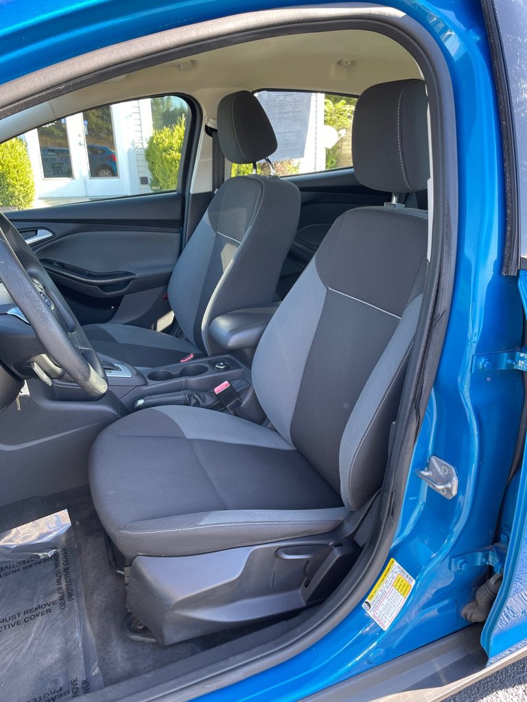 Used 2012 Ford Focus SE FWD image 14