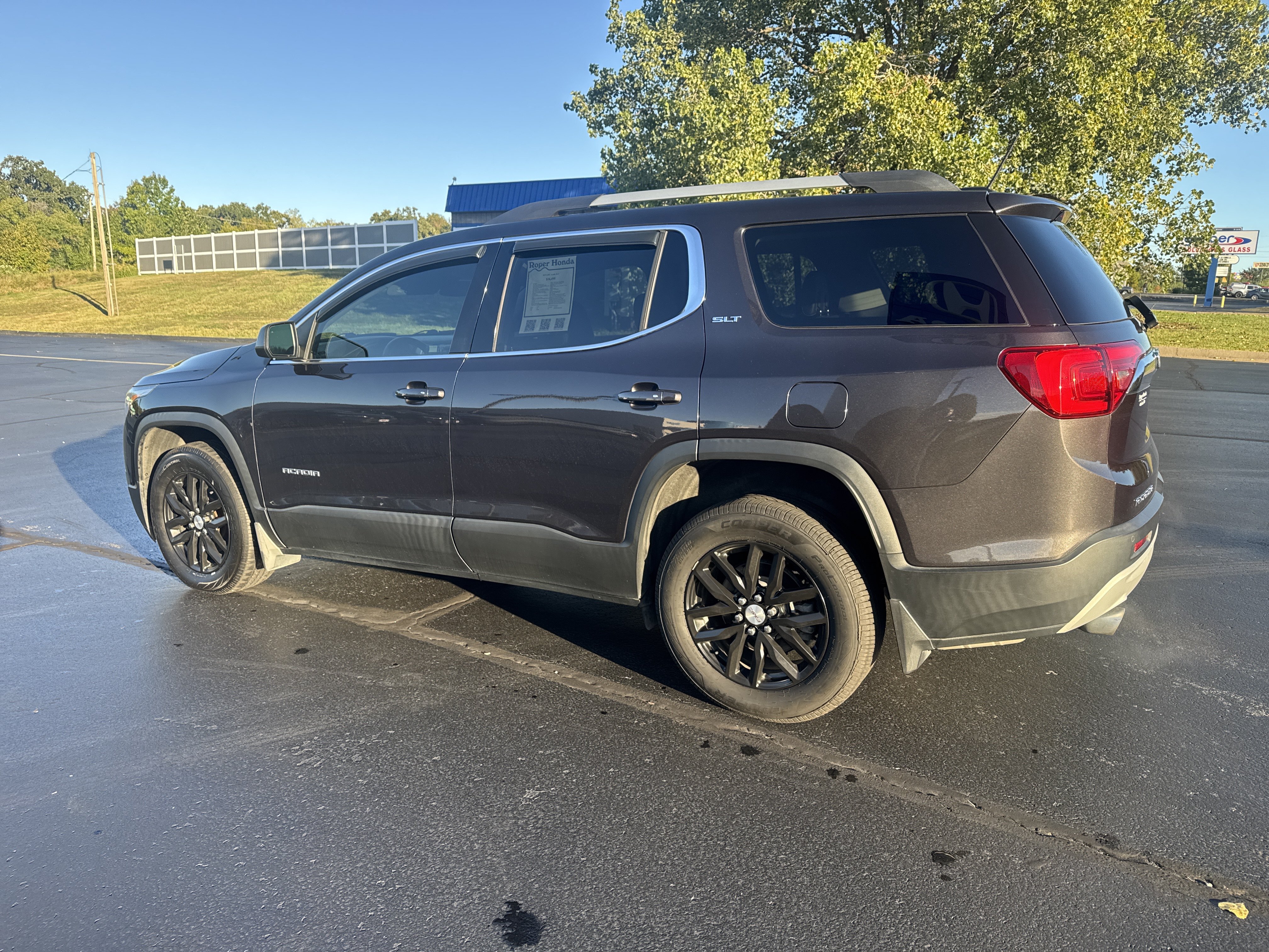Used 2019 GMC Acadia SLT AWD/4WD image 5
