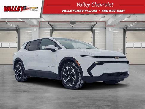 New 2026 Chevrolet Equinox EV LT FWD image 1