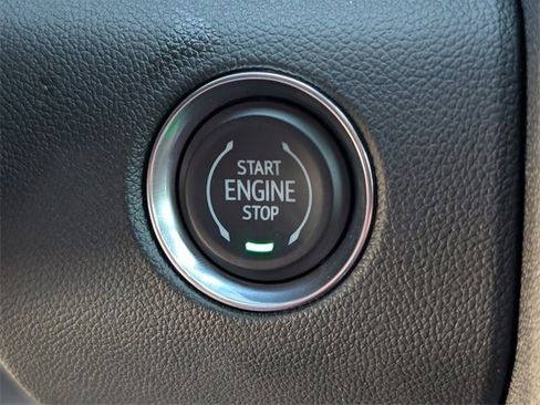 New 2026 GMC Acadia Elevation image 15