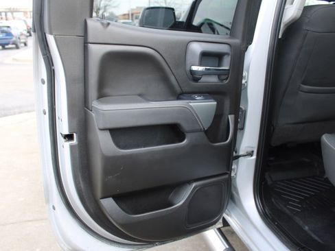 Used 2018 Chevrolet Silverado 1500 LT w/ All Star Edition image 24