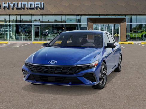 New 2026 Hyundai Elantra SEL Sport image 6