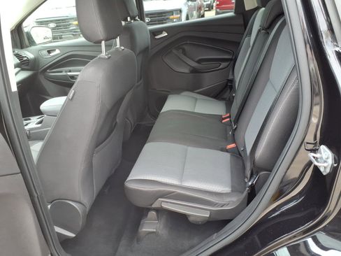 Used 2019 Ford Escape SE FWD image 13