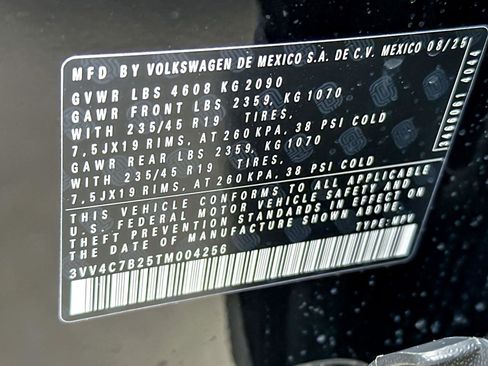 New 2026 Volkswagen Taos SEL image 27