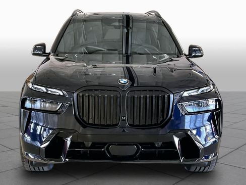 New 2027 BMW X7 xDrive40i w/ M Sport Package AWD/4WD image 3