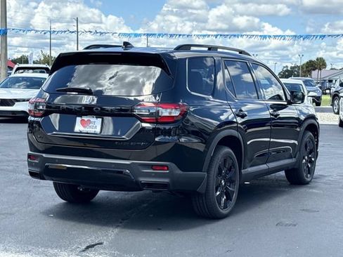 New 2026 Honda Pilot Black Edition image 7