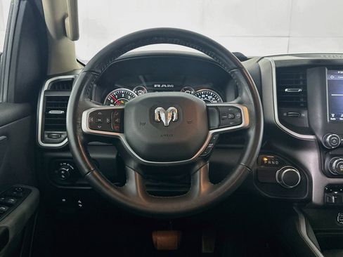 Used 2020 RAM 1500 Big Horn RWD image 17