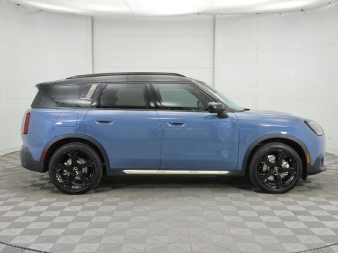New 2026 MINI Cooper Countryman SE image 4