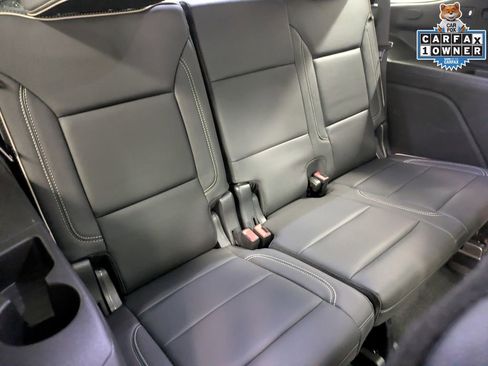 Used 2023 GMC Yukon SLT w/ SLT Luxury Package AWD/4WD image 27