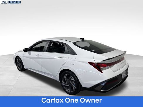 Certified 2025 Hyundai Elantra Sport FWD image 3