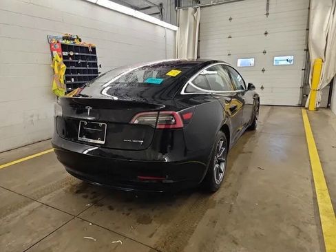 Used 2018 Tesla Model 3 Long Range image 5