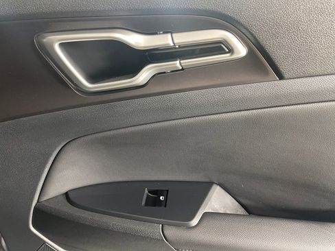 New 2026 Kia Sportage EX w/ EX Panorama Roof Package image 15