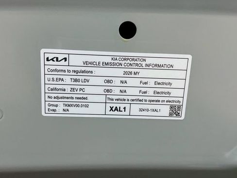 New 2026 Kia EV6 Wind RWD image 34