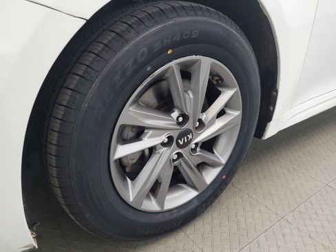 Used 2019 Kia Optima LX FWD image 31