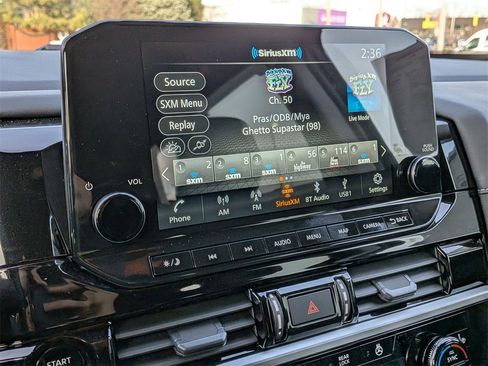 New 2025 Nissan Pathfinder SL image 13