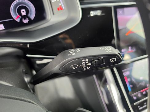 New 2026 Audi Q7 3.0T Premium Plus AWD/4WD image 23