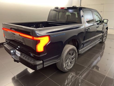 New 2025 Ford F150 Lightning Lariat image 6