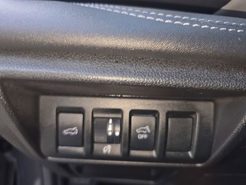 Used 2023 Subaru Outback Limited AWD/4WD image 24