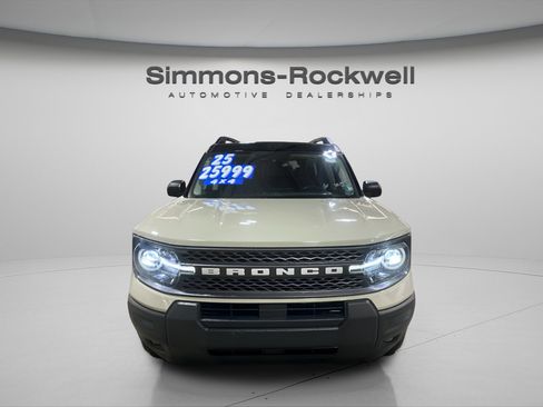 Used 2025 Ford Bronco Sport Big Bend w/ Convenience Package image 2