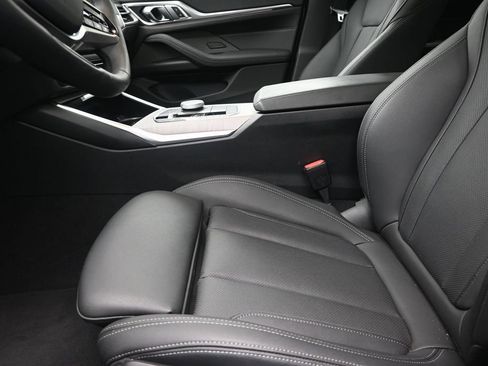 Used 2026 BMW 430i w/ Premium Package RWD image 13