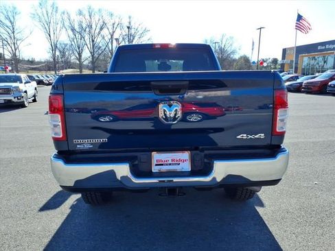 Used 2024 RAM 2500 Big Horn w/ Bed Utility Group image 5