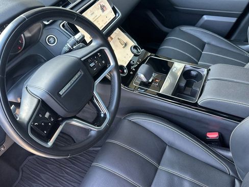 Used 2022 Land Rover Range Rover Velar R-Dynamic S AWD/4WD image 4