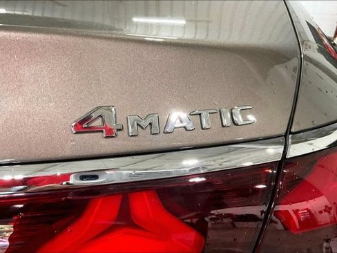 Used 2026 Mercedes-Benz E 350 4MATIC Sedan image 9