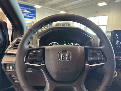 Certified 2026 Honda Odyssey Sport-L image 15