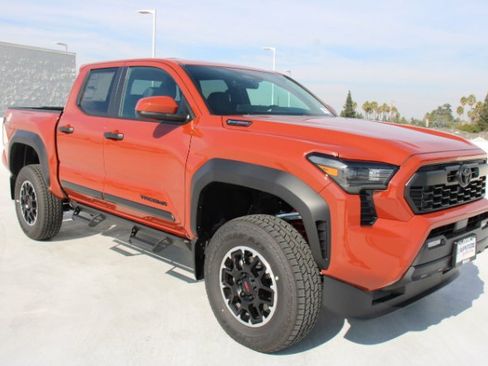 New 2025 Toyota Tacoma TRD Off-Road image 2