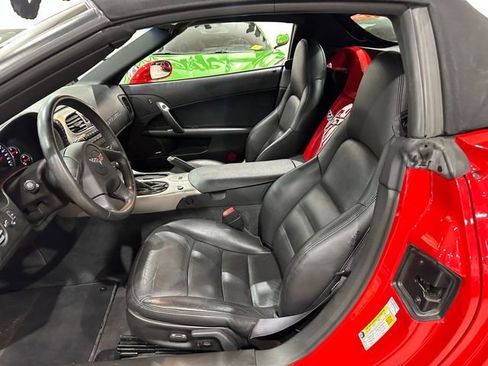 Used 2005 Chevrolet Corvette Convertible w/ Preferred Equipment Group RWD image 12