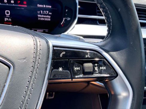 Used 2020 Audi S8 L AWD/4WD image 47