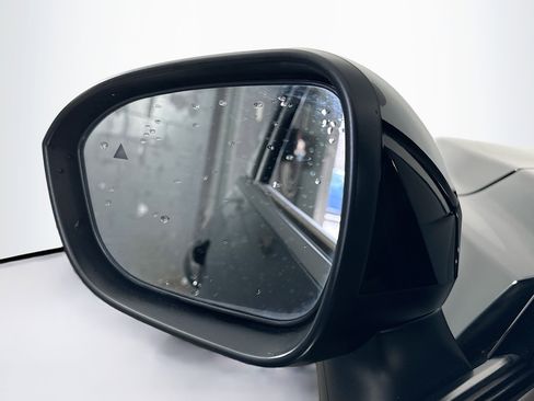 Used 2023 Nissan Rogue SV w/ SV Premium B Package image 16