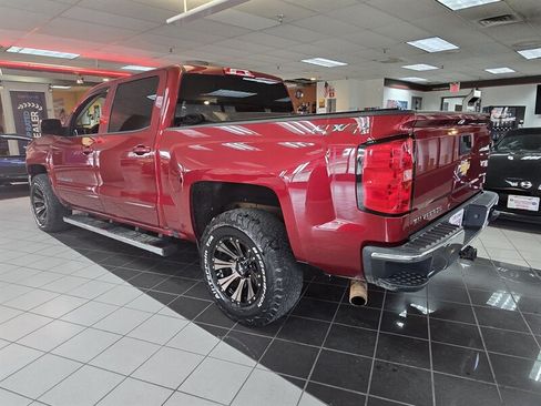 Used 2018 Chevrolet Silverado 1500 LT w/ All Star Edition AWD/4WD image 6