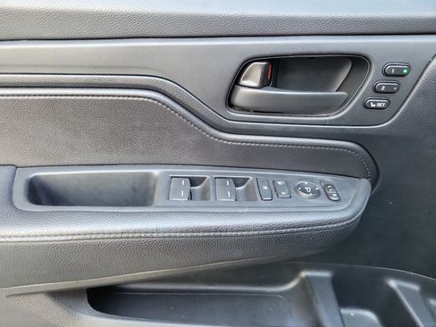 Used 2023 Honda Odyssey Sport image 24